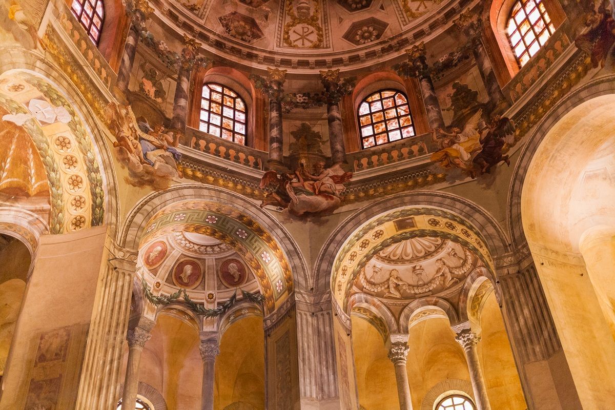 Basilica San Vitale - Gli interni - 3