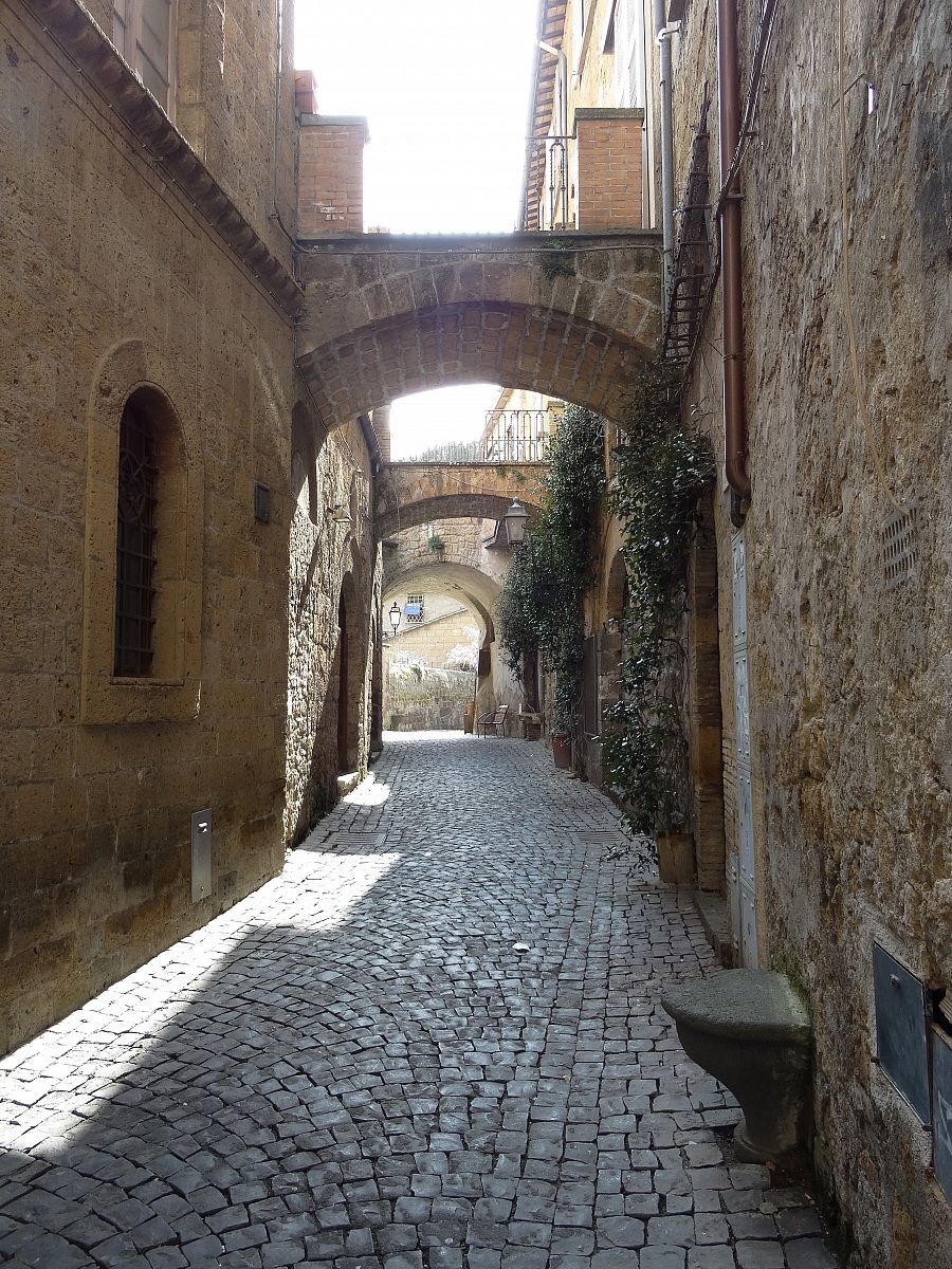 Alley in Orvieto