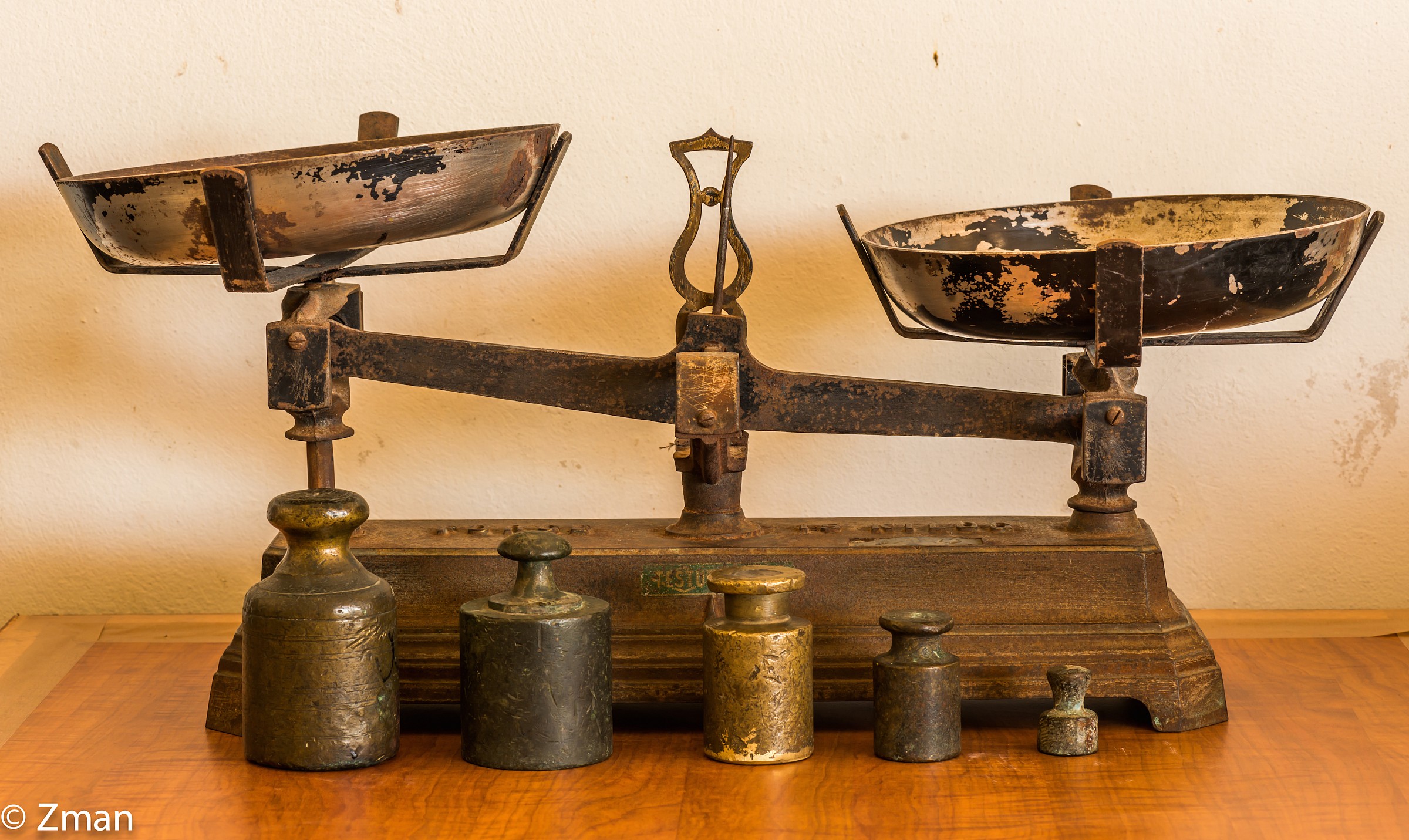 Old Scale with Weights