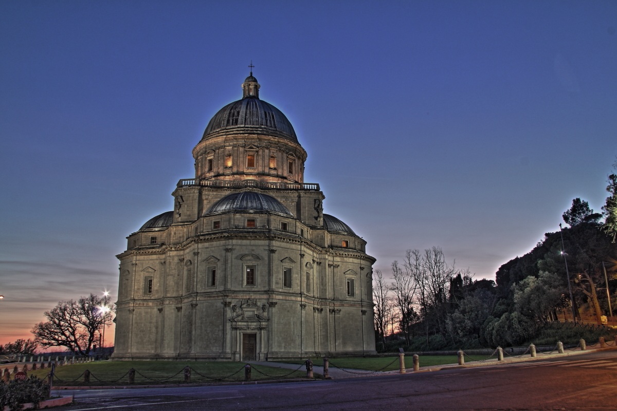 Todi Tempio della Consolazione