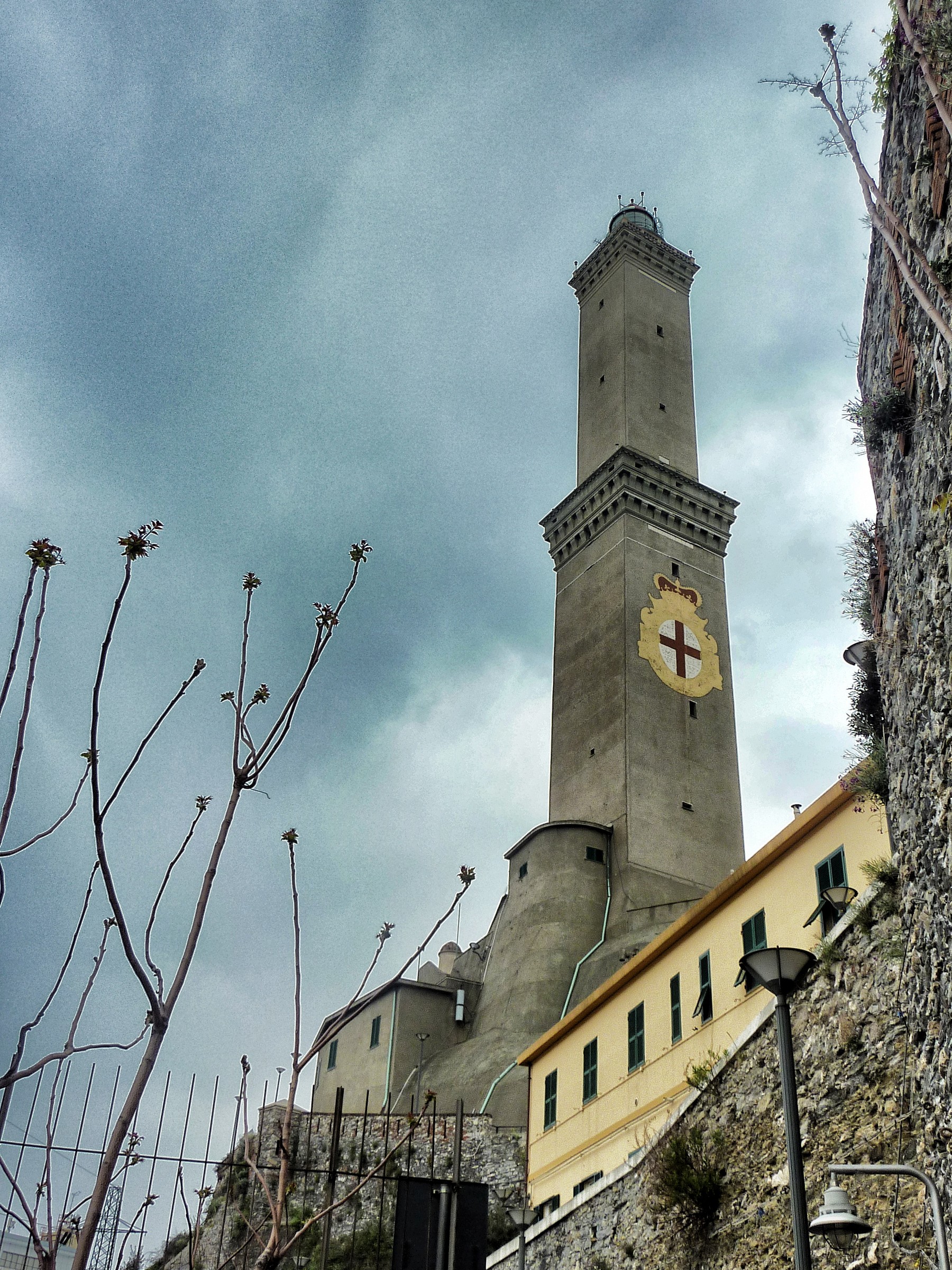 il faro di genova