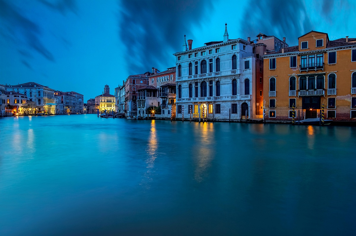 The blue hour on the Grand Canal
