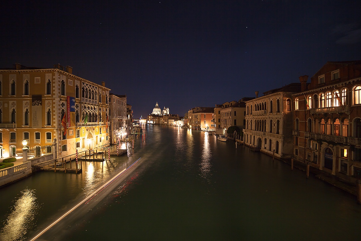 Venice of night