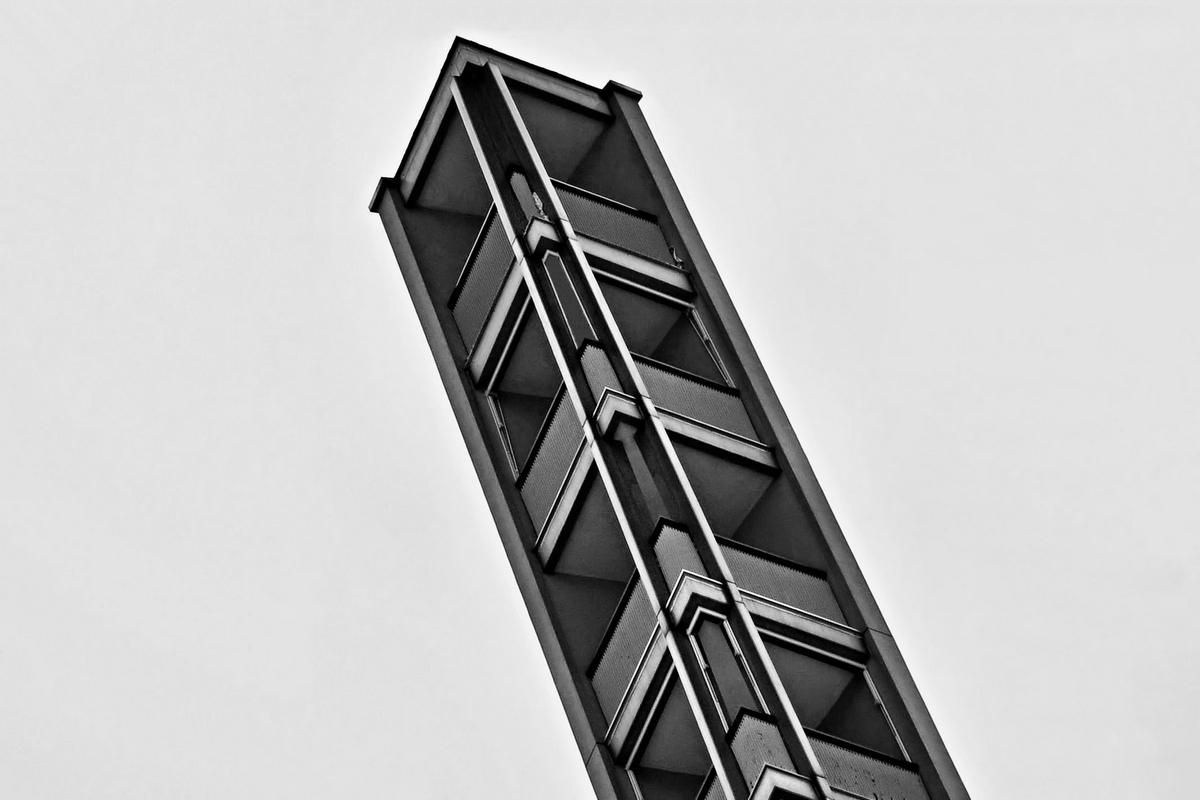 in times of crisis ..