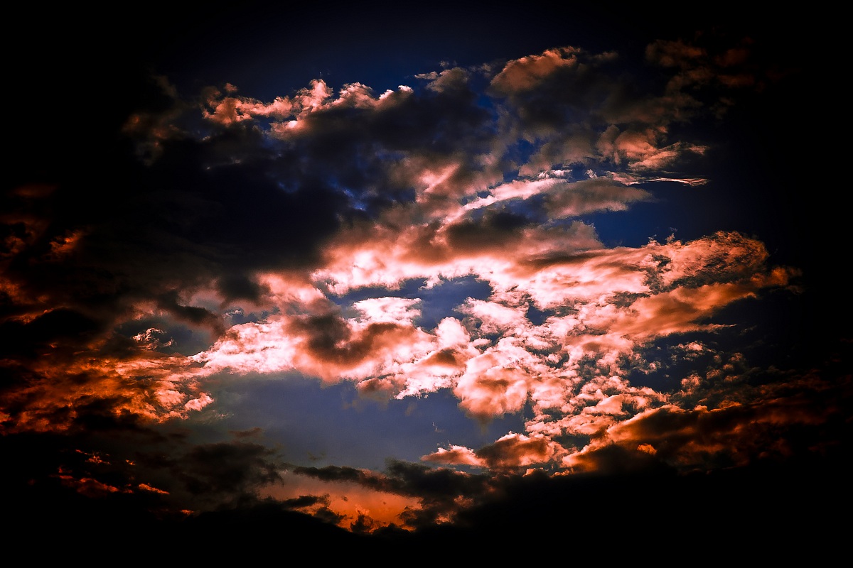 Red sky at night ... oh, well ...