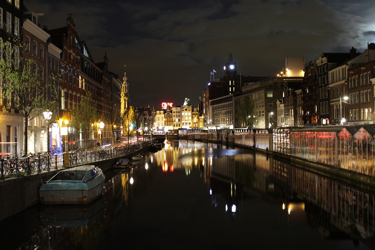 Amsterdam by night