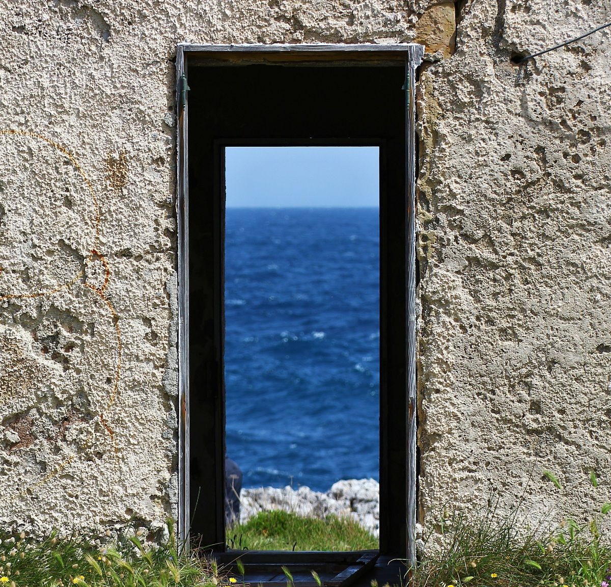 I look at you from here