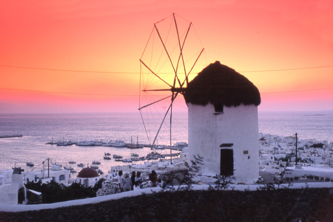 end of the day Mykonos