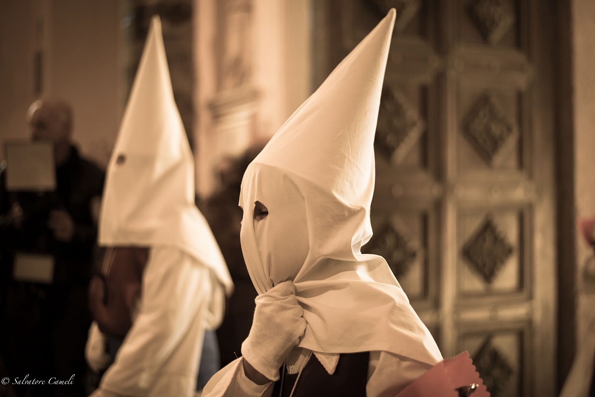 Confrati della Confraternita SS Crocifisso di Pergusa