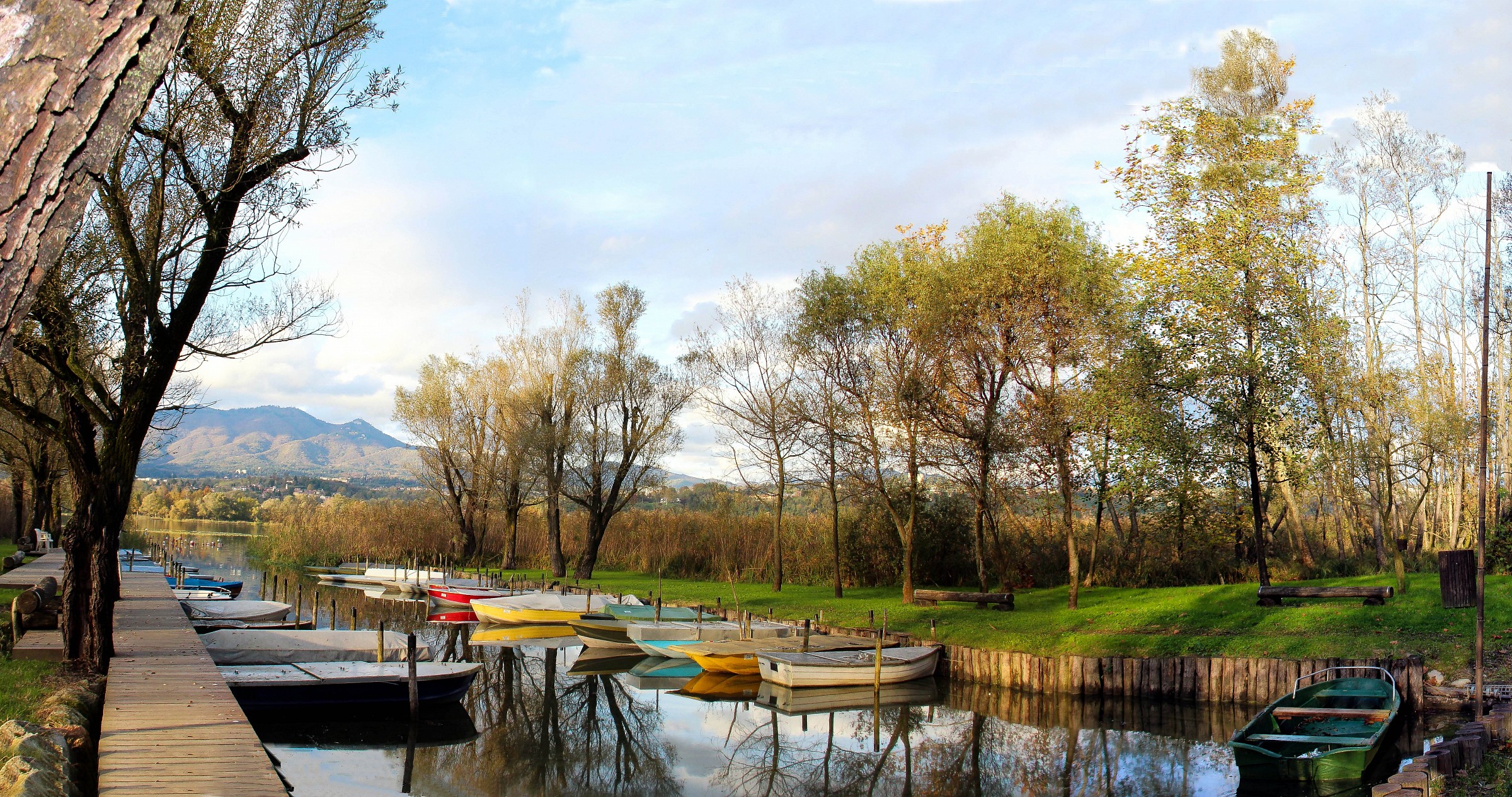 Piccolo porto sul Lago di Varese