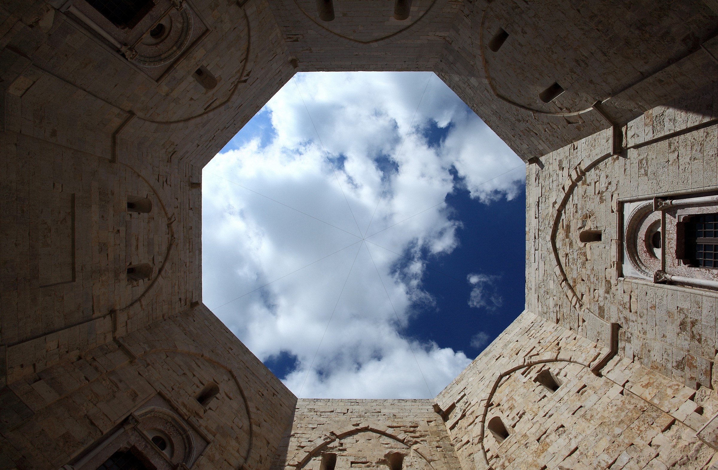Castel Del Monte