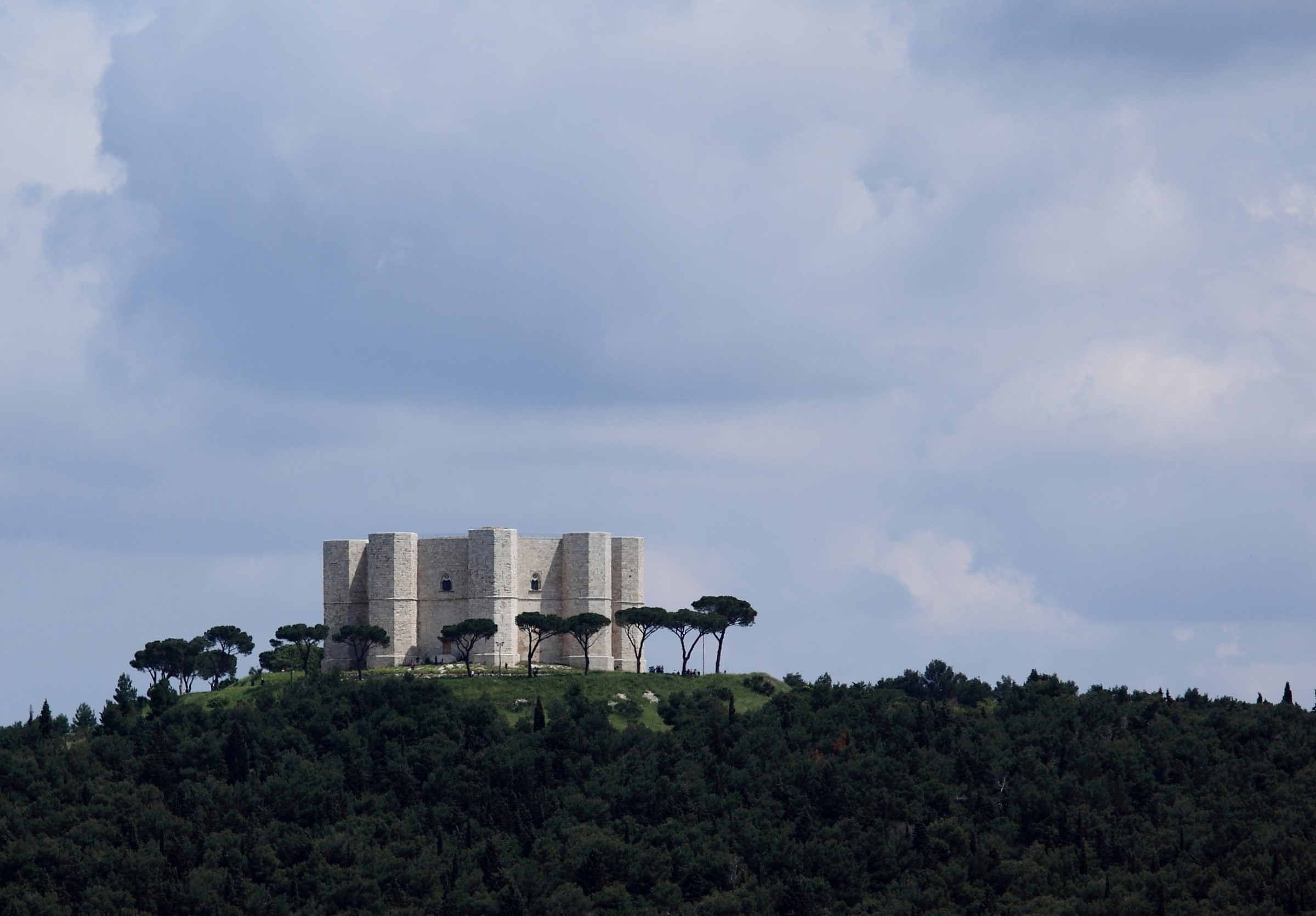 Castel Del Monte