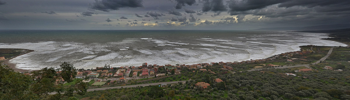 Mareggiata dell'Epifania 2012 - Caronia (Me)