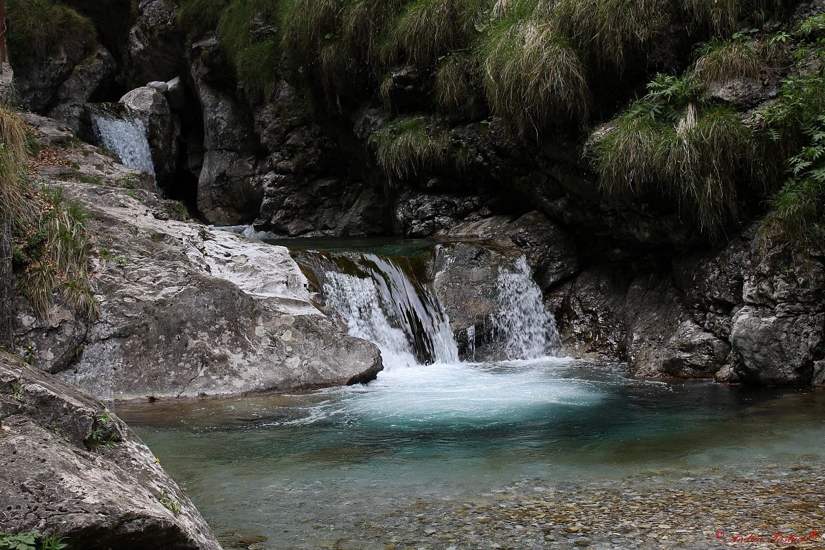 pozza azzurrissima limpidissima