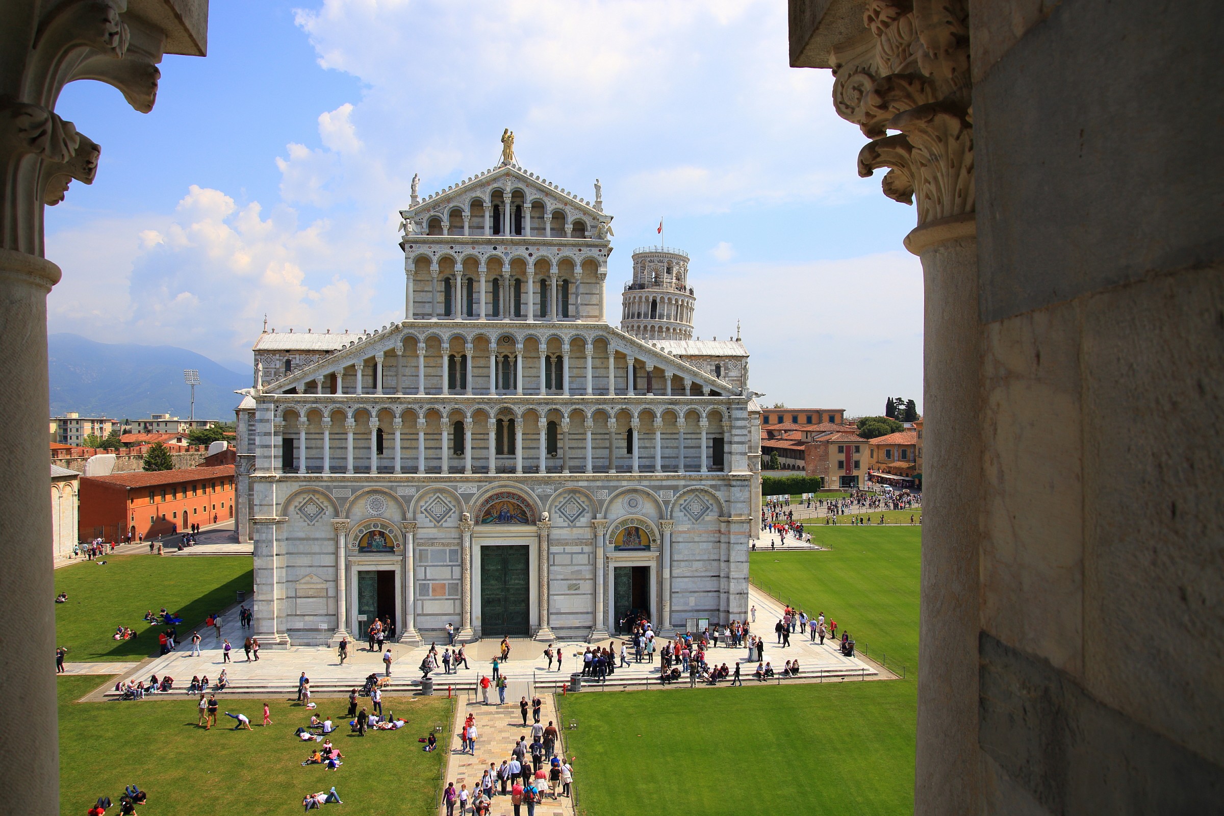 Piazza dei Miracoli 2