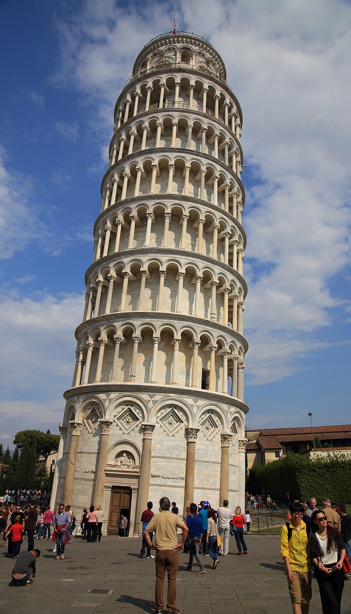 Piazza dei Miracoli 3