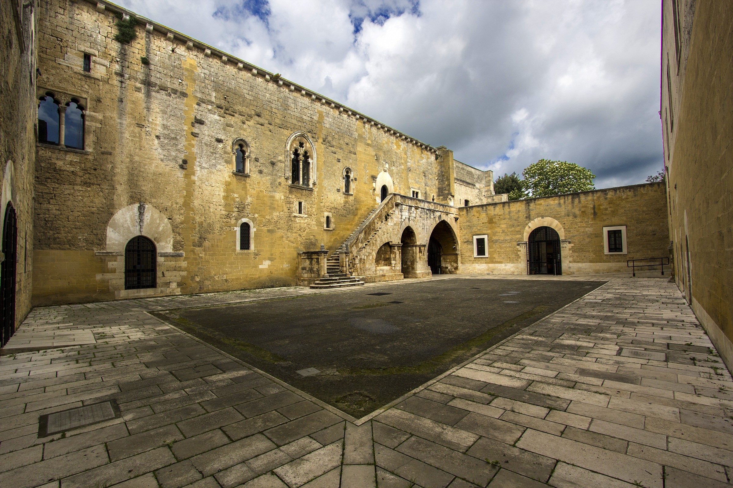 The trapezoidal courtyard