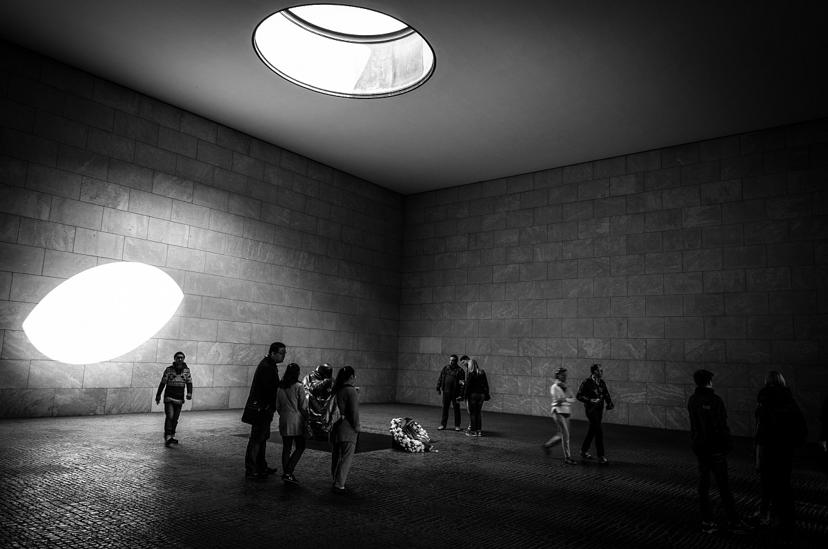 buco con niente in esso