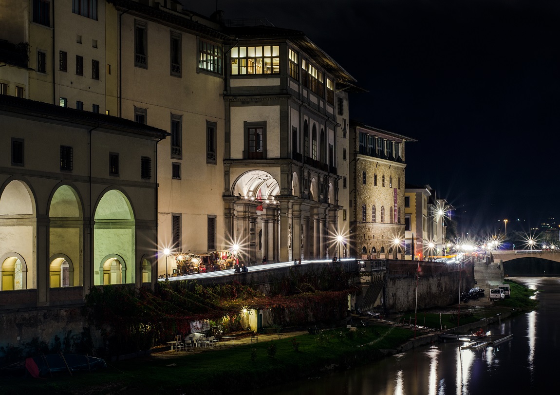 Sotto Ponte Vecchio - Firenze