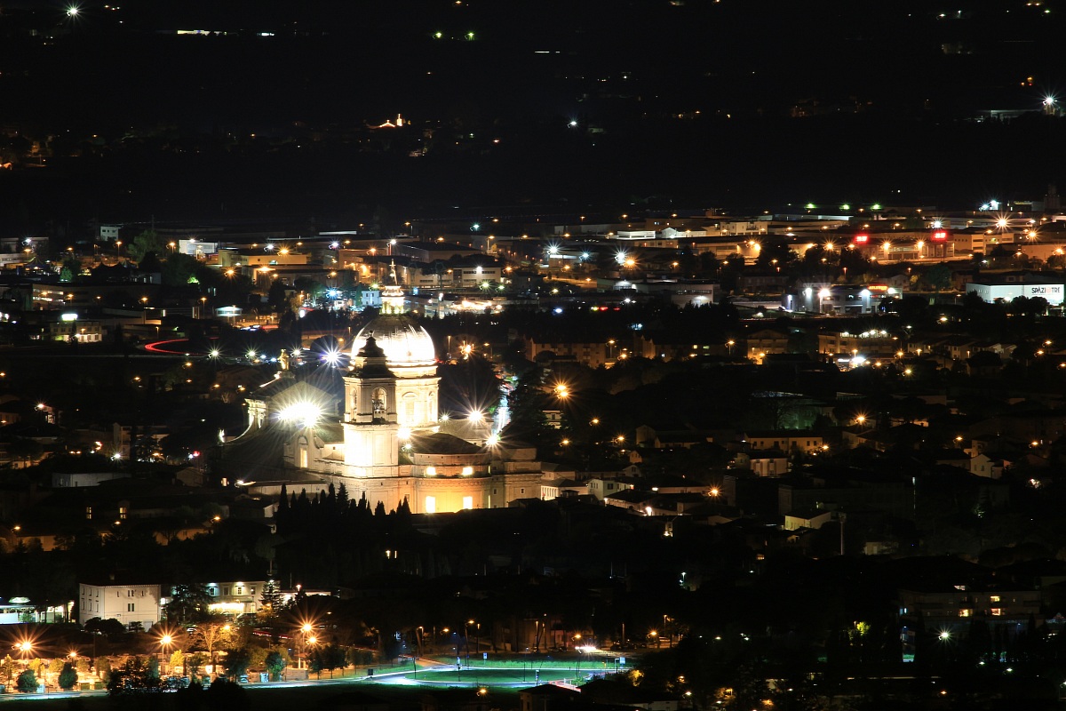 Basilica of Santa Maria degli Angeli in Assisi views