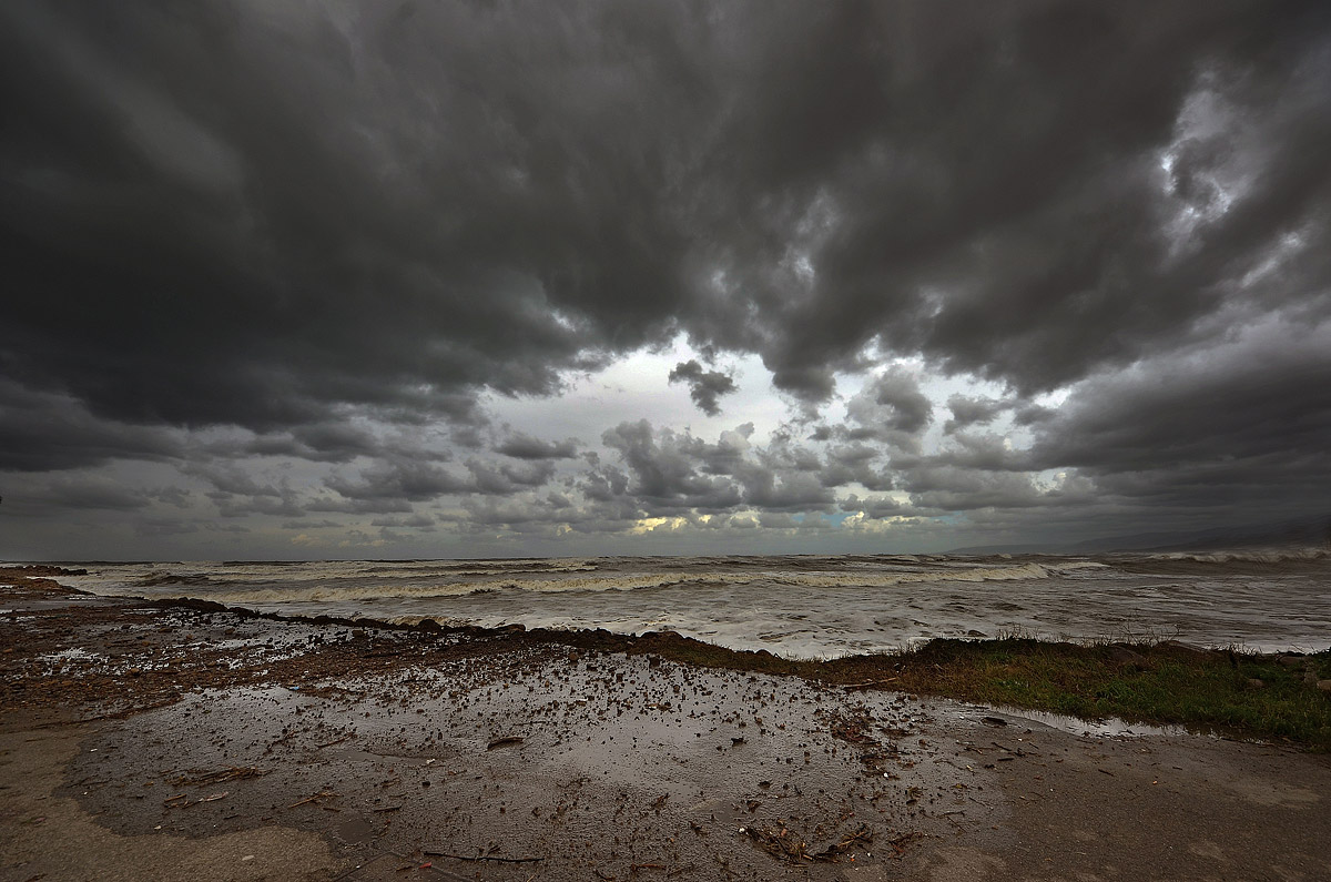 Mareggiata dell'Epifania 2012 - Caronia (Me)