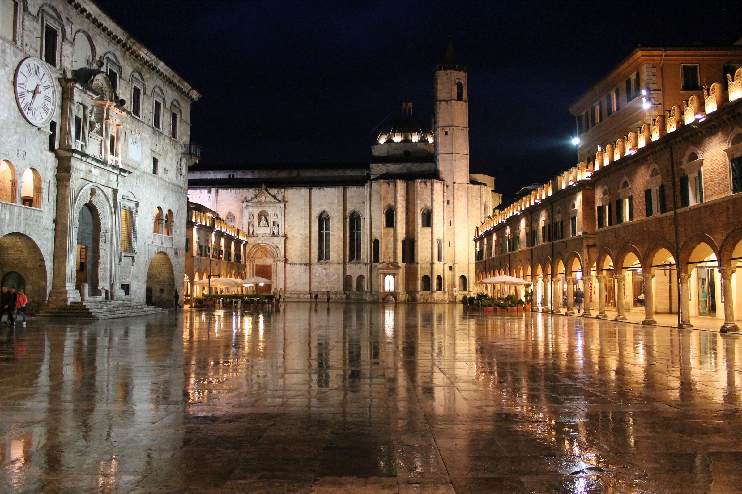 Piazza del Popolo, Ascoli Piceno