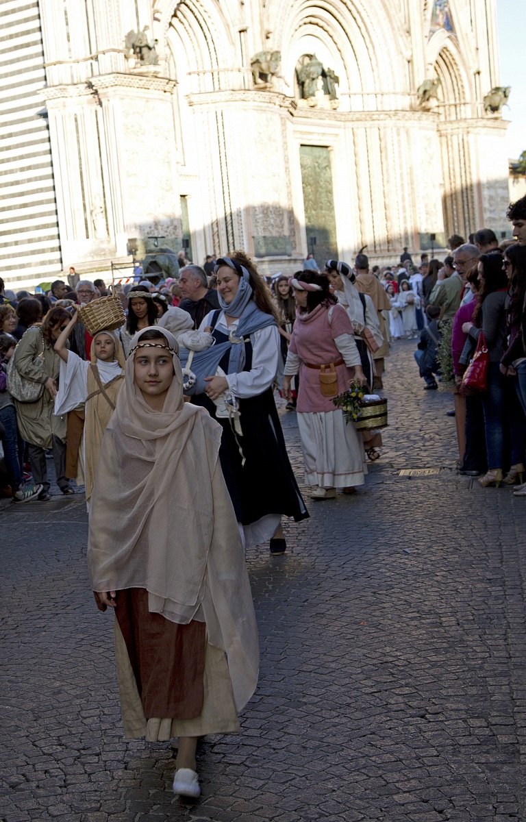 Orvieto Parade Dame 5