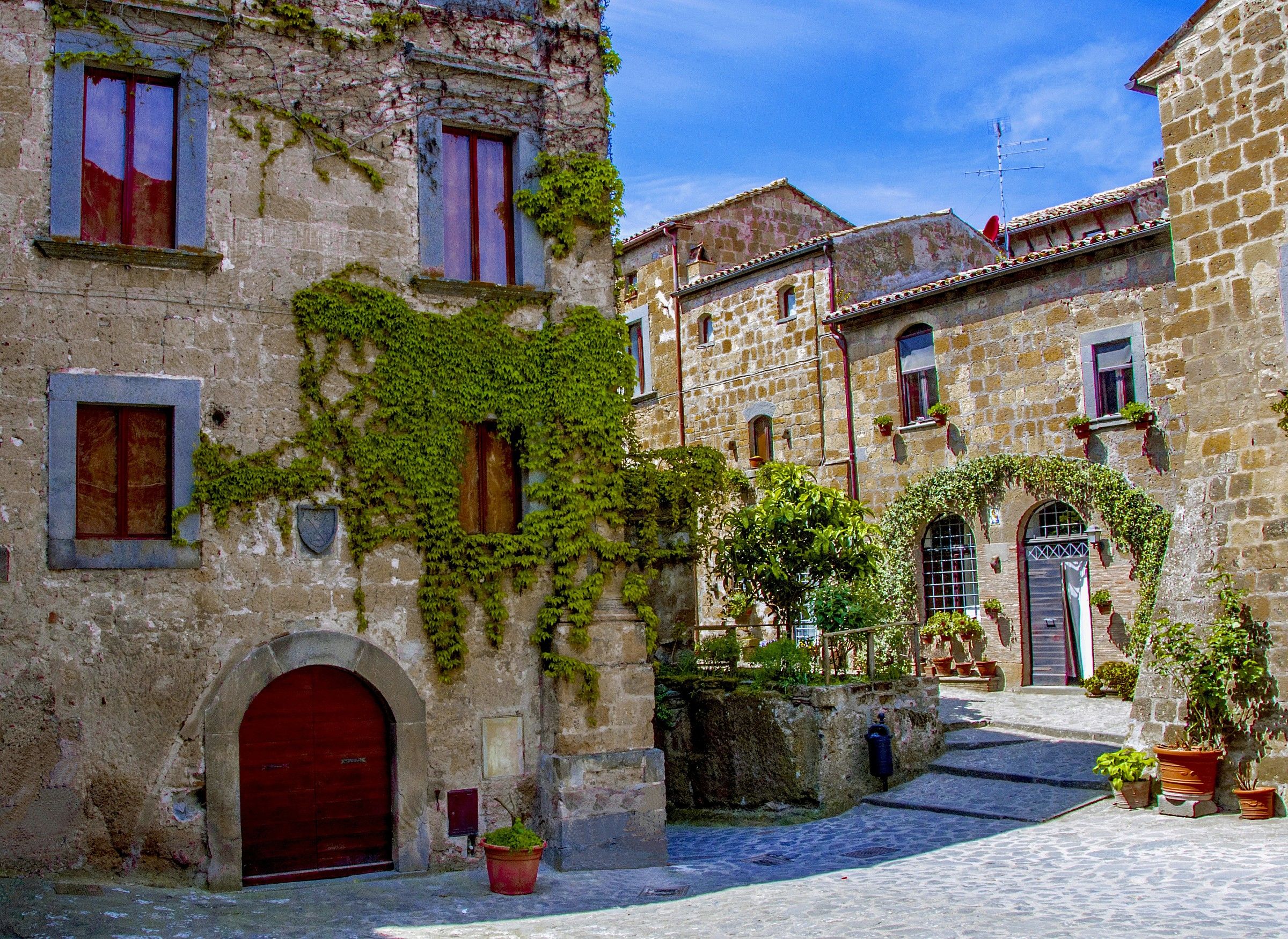 Square of Civita di Bagnoregio