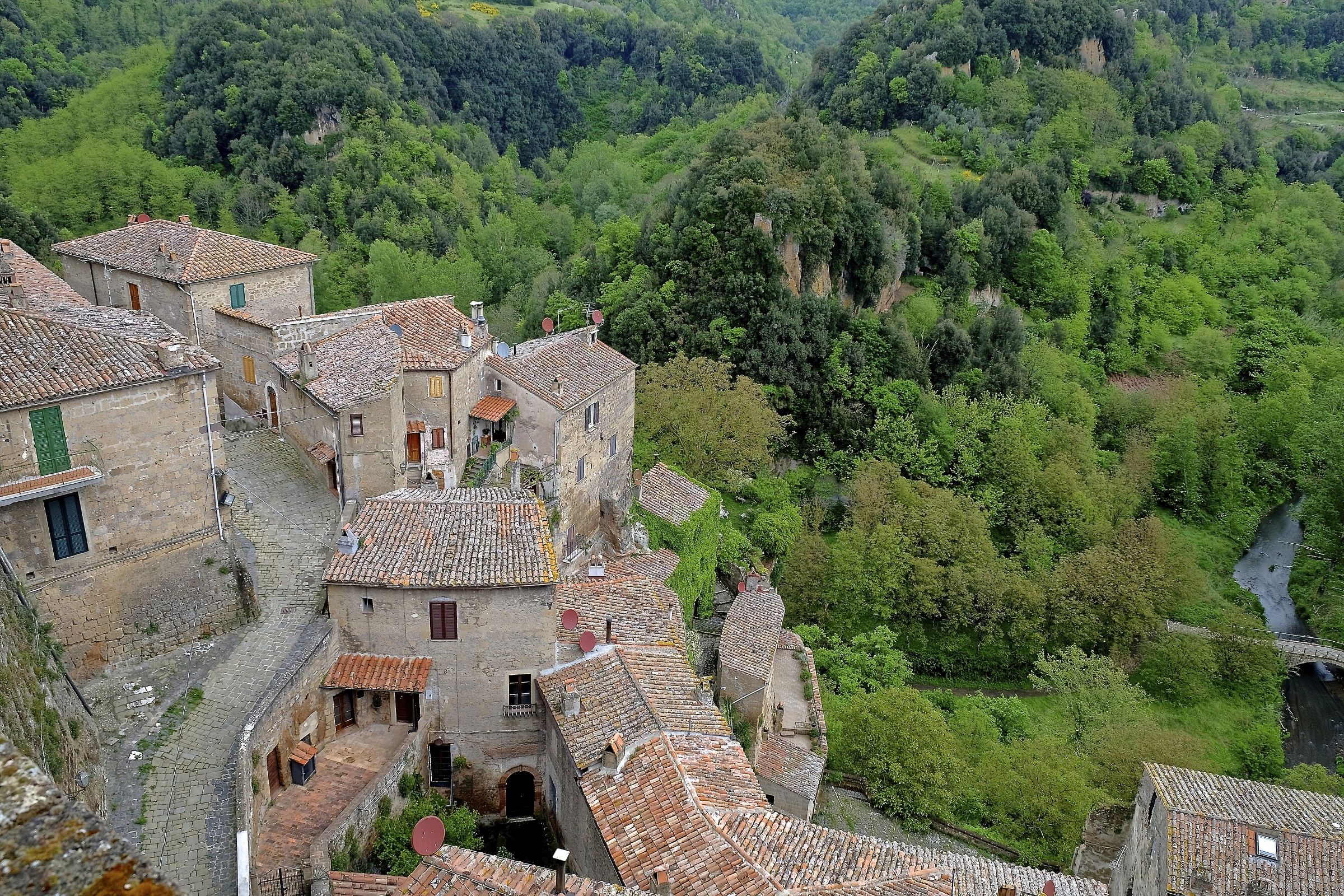 The roofs of Sorano