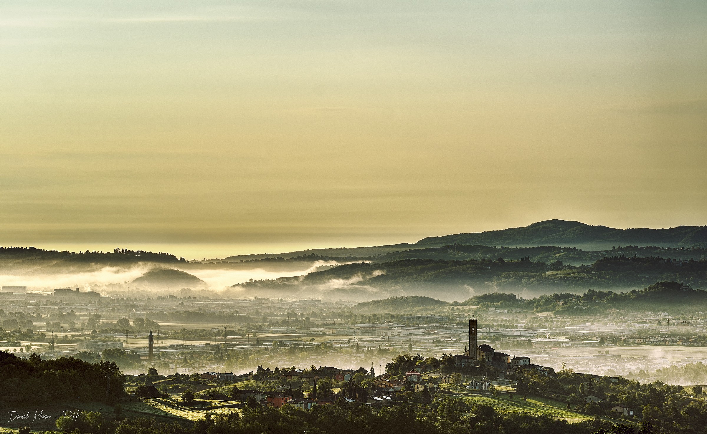 Il risveglio (alba da montecchio maggiore)