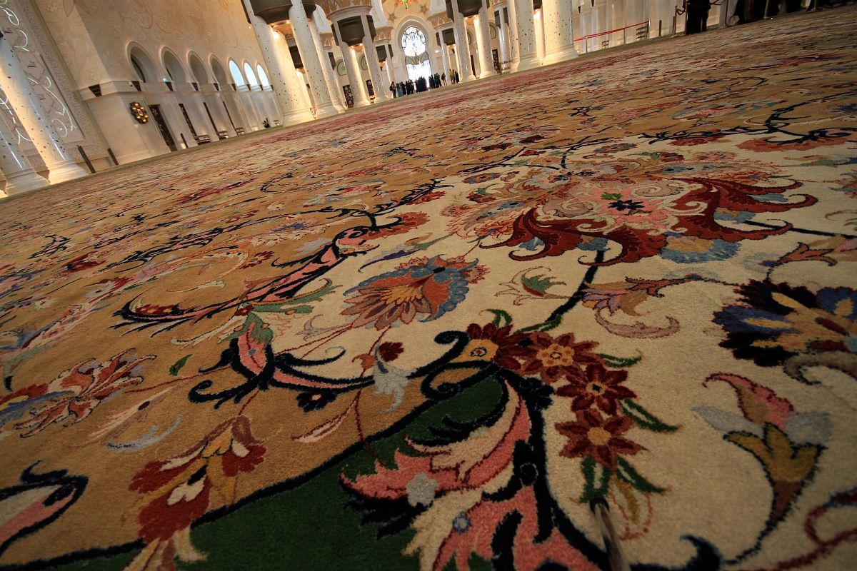 Rug of Grand Sheikh Zayed Mosque