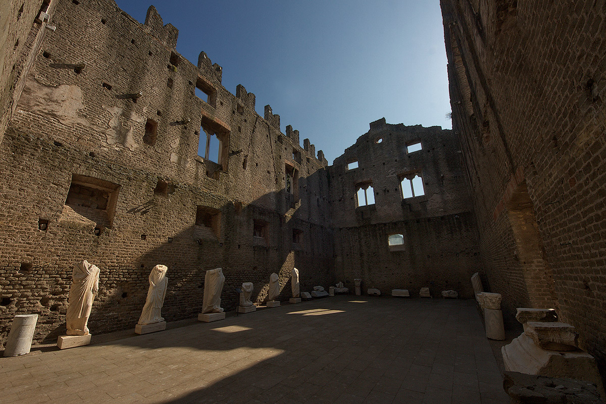 Mausoleo di Cecilia Metella