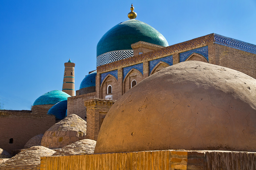 Bukhara - harmony of shapes