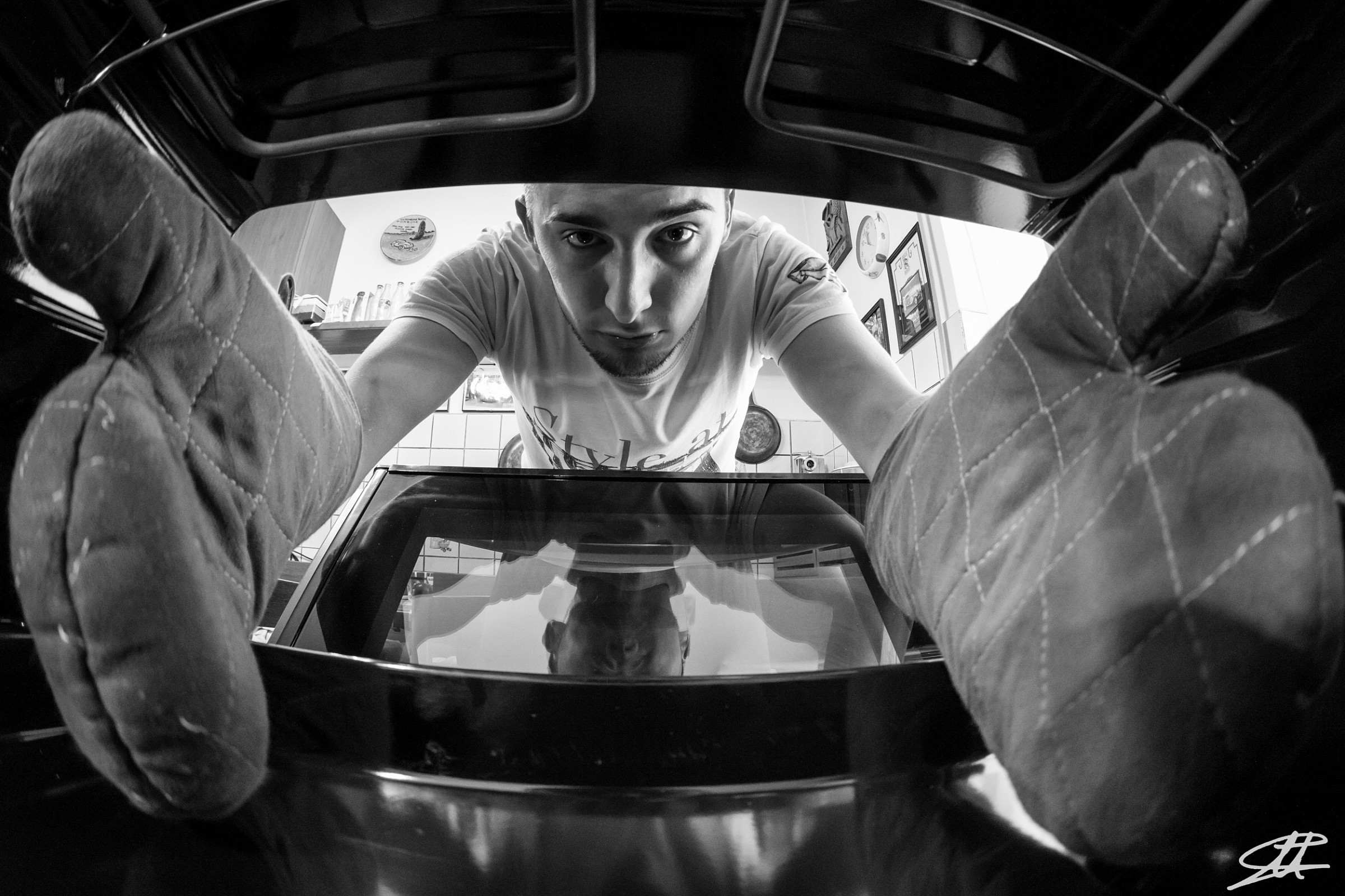 e' pronto, subito al tavolo 5!