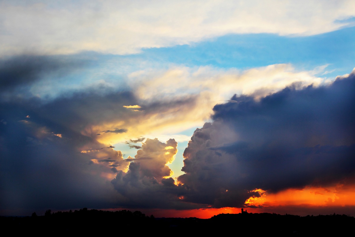 Sunset in Mongardino 2 (at)