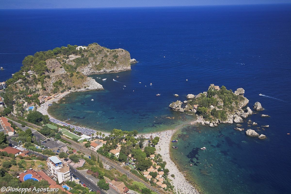 Taormina,canon 1000d sigma 10-20 a 20mm f10 1/1250