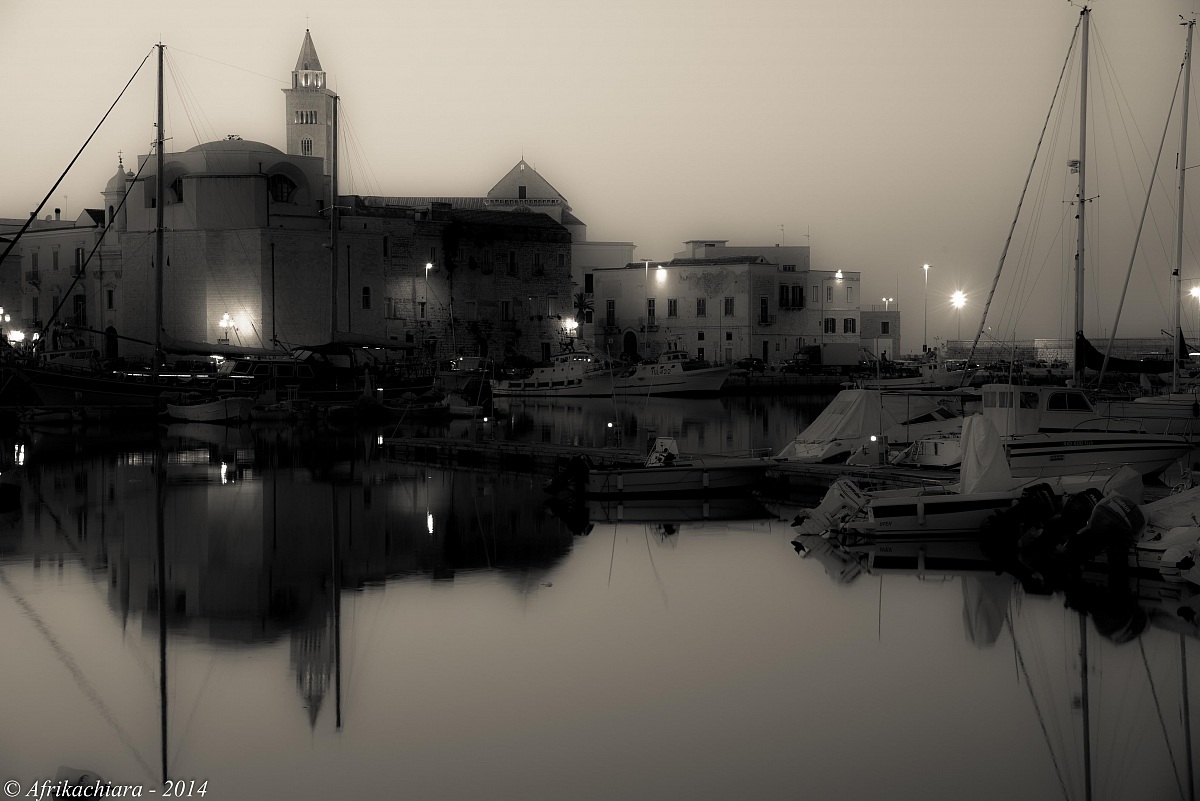 Lieve foschia sul mare...