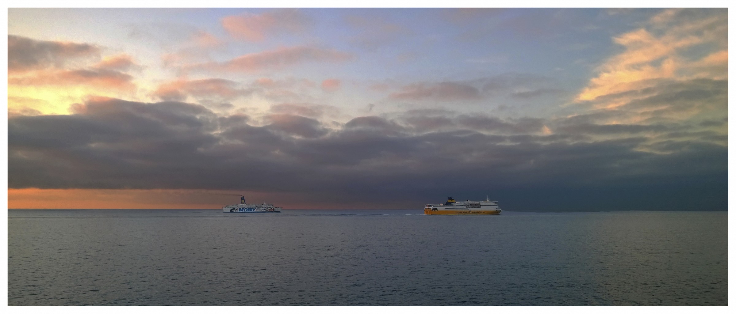 boat race .... sardinia vs moby