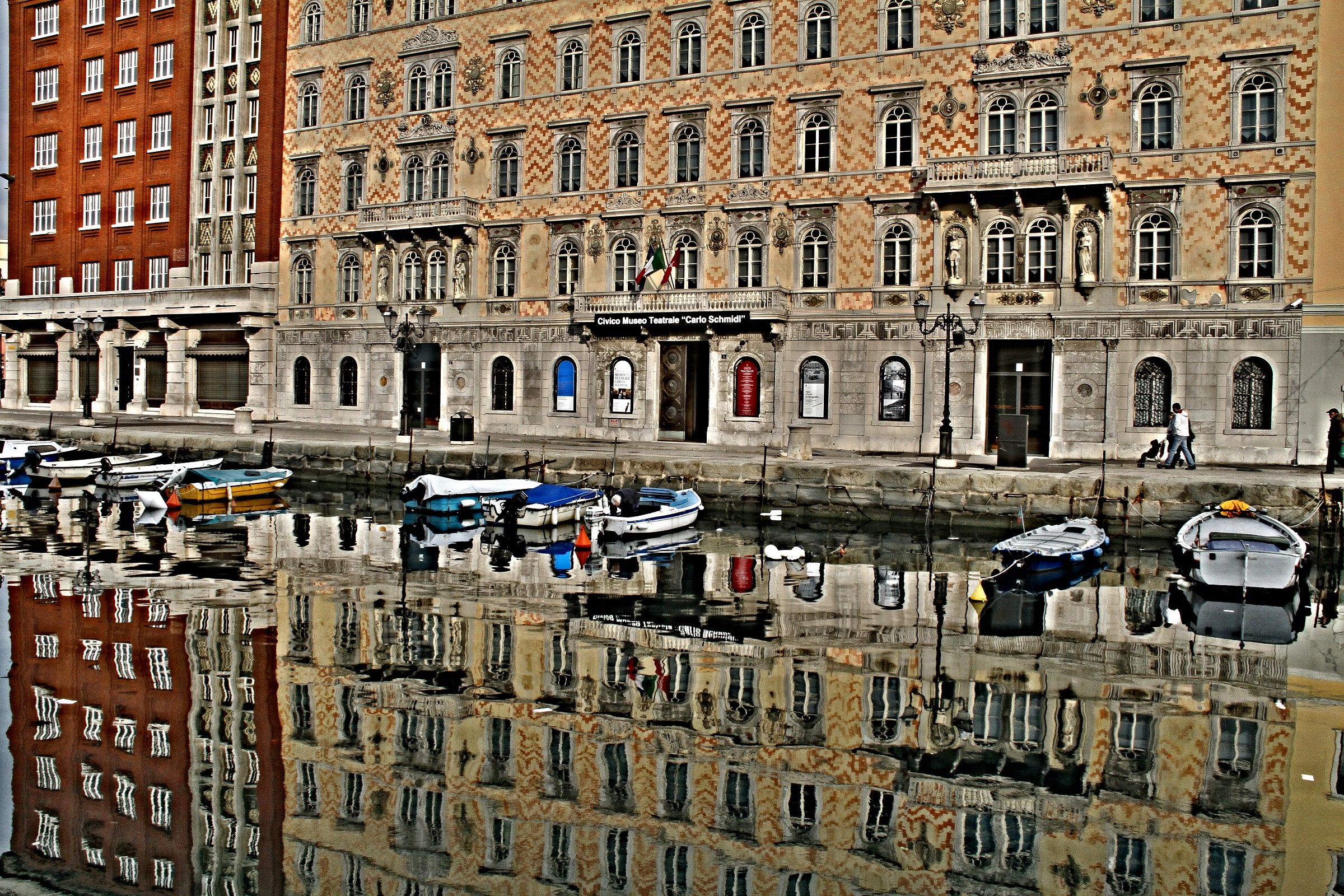 Trieste allo specchio