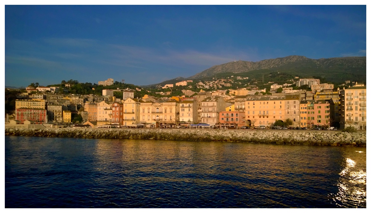 welcome early in Corsica