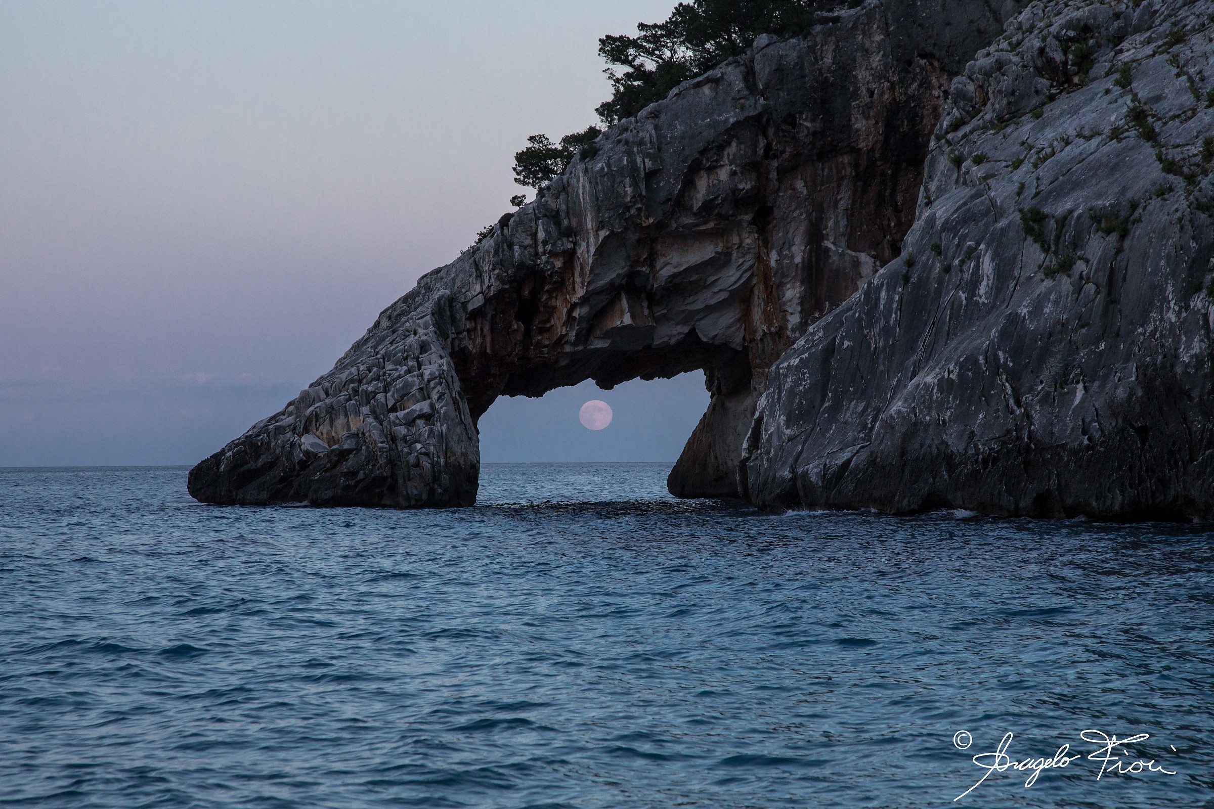 Goloritzè "the arc and the moon"