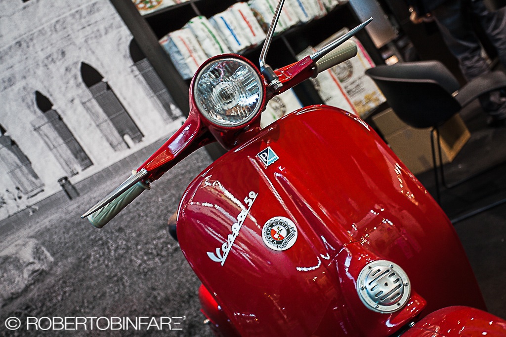 Vespa 50
