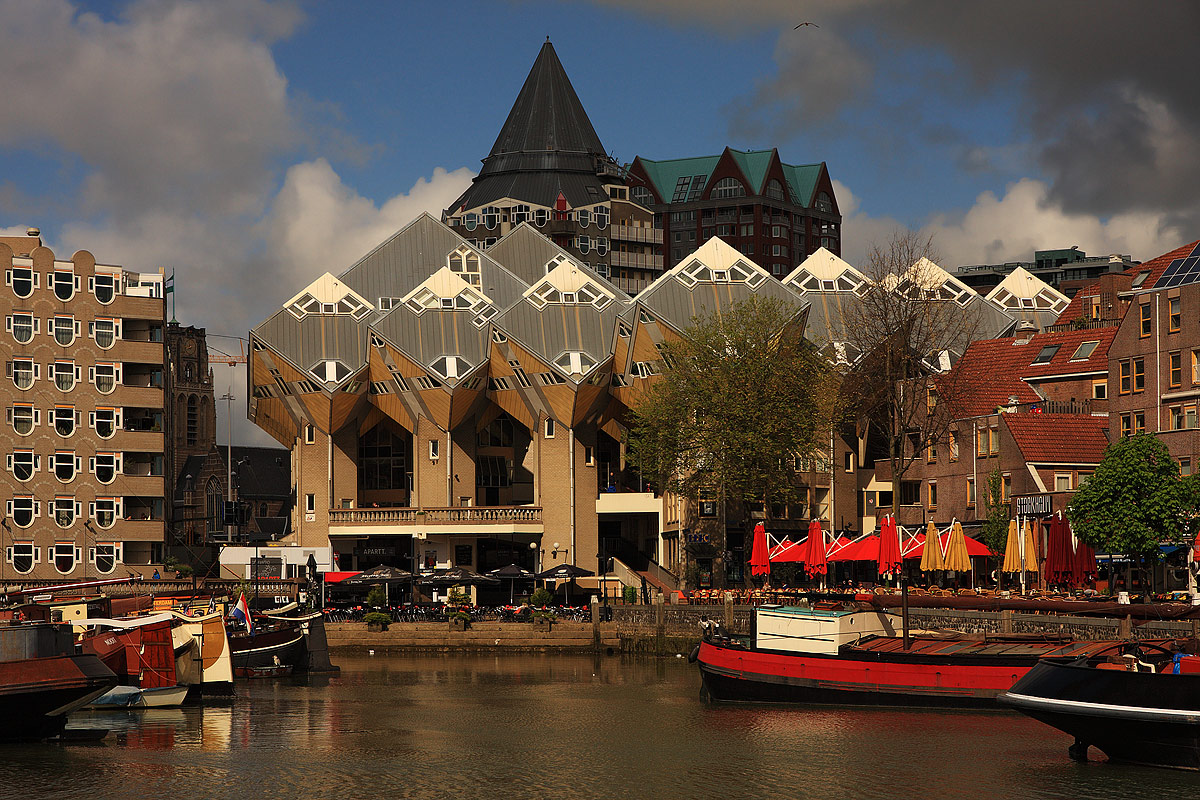 Rotterdam - Cubic Houses and Marina