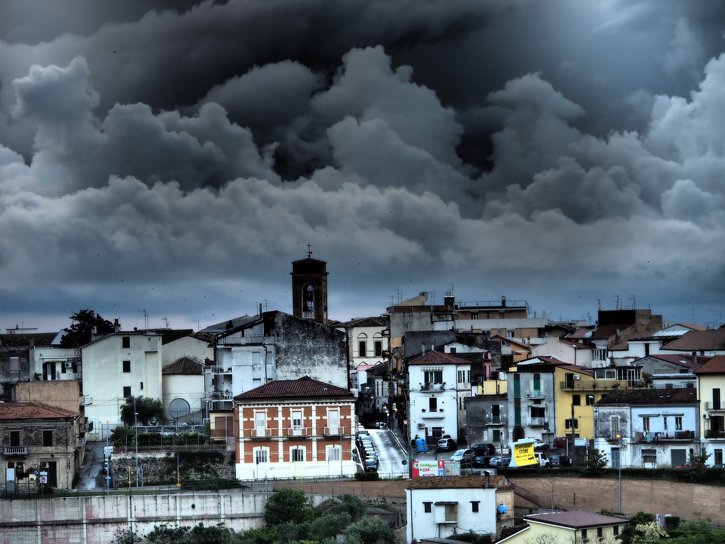 in arrivo il temporale!!!