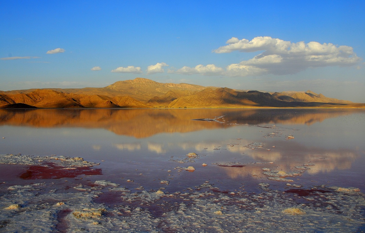 Bakhtegan Lake (Iran)