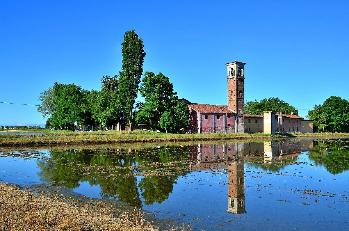 Sant' Apollinare si specchia...