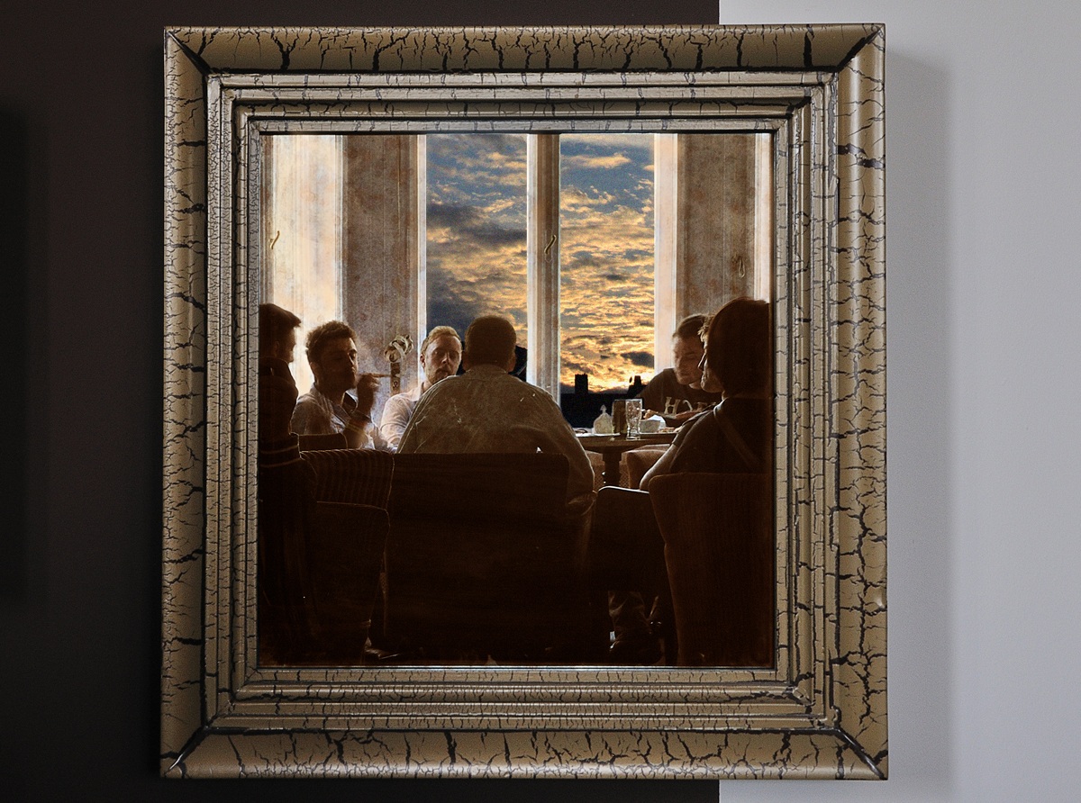 riunione allo specchio