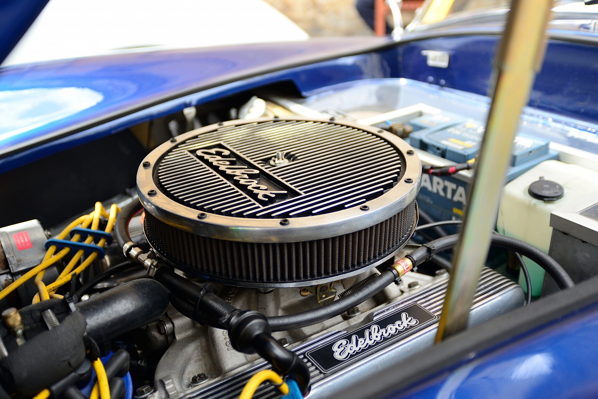 Edelbrock Engine