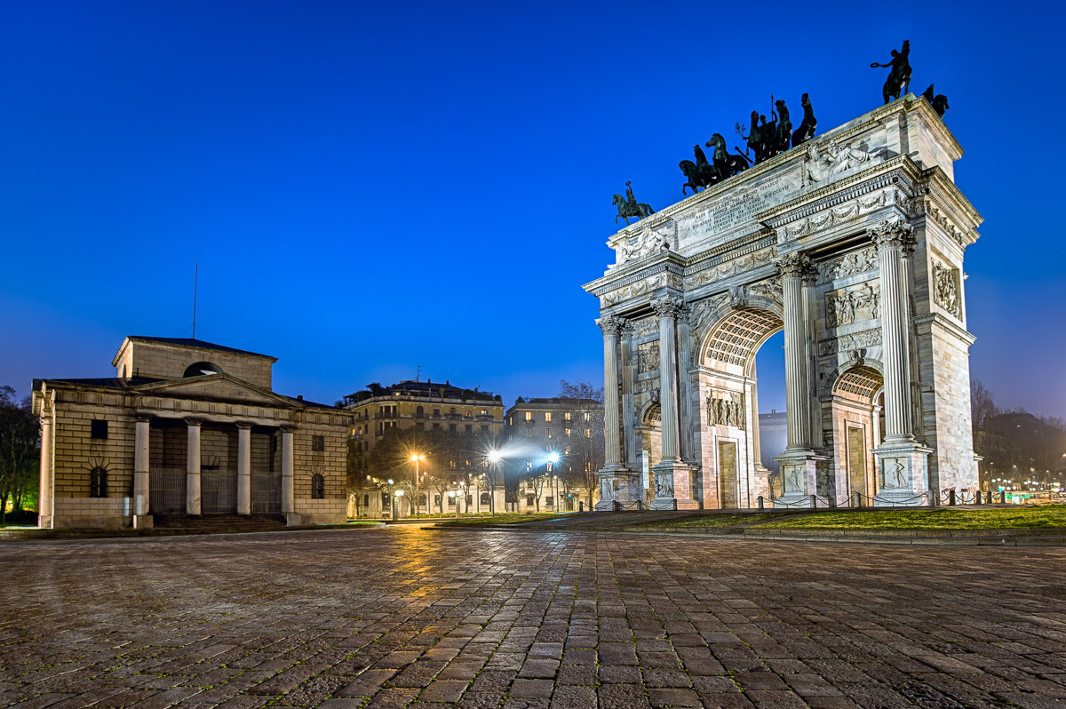 Arch of Peace, Milan Now Blue