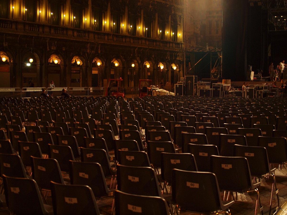 A momentary lapse of a reason...